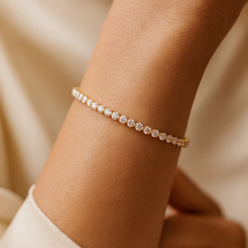 Elegant Floating Solitaire Lab grown diamond Bracelet - Image 1 Elegant Floating Solitaire Lab grown diamond Bracelet, view 1 of 4